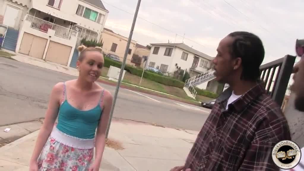 Interracial Threesome Sex With Sexy Blonde And Two Black Buddies - Thumbnail 1