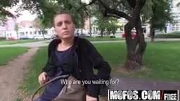 Agata Public Pick Up : XXXBunker.com Porn Tube