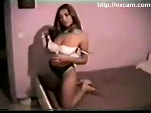 Arab Hooker - Watch This Arab Prostitute Getting Picked Up : XXXBunker.com Porn Tube