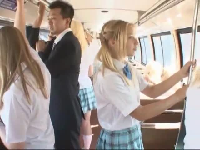 Blonde Schoolgirl Bus Handjob Amwf XXXBunkercom Porn Tube