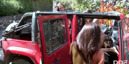 Four Girls - One Lucky Guy